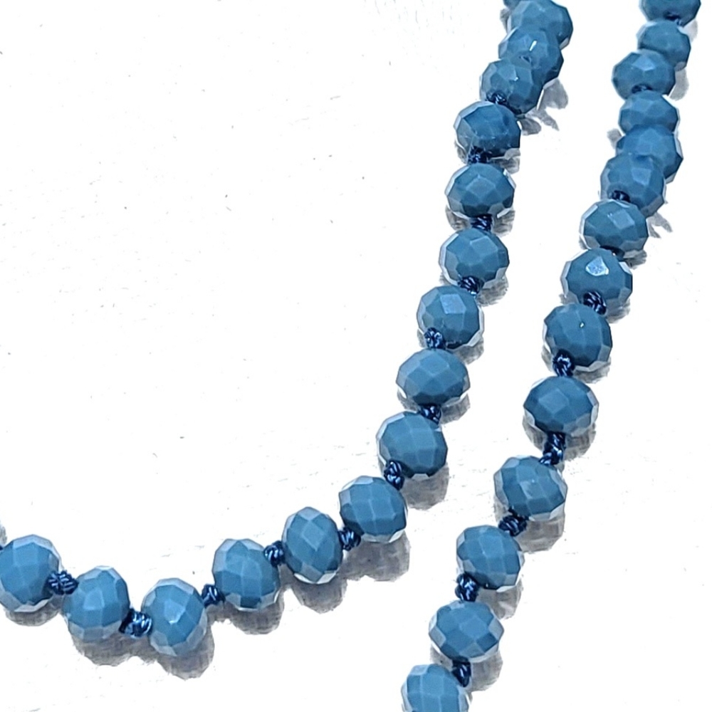 Vintage Faceted Denim Chalcedony Necklace Hand Knotted Denim Color 60" - Picture 4 of 5